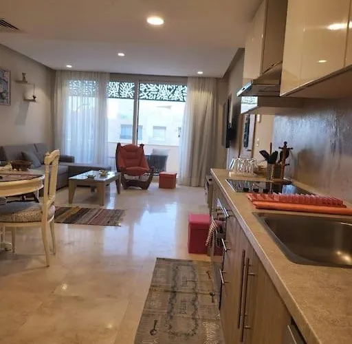 Mangroovy - 2br Marvelous Pool View Apartamento *