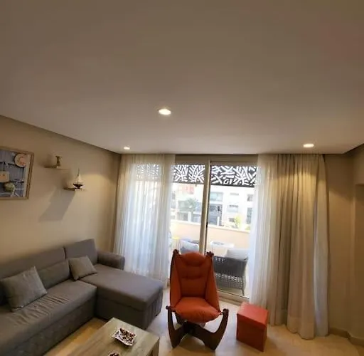Mangroovy - 2br Marvelous Pool View