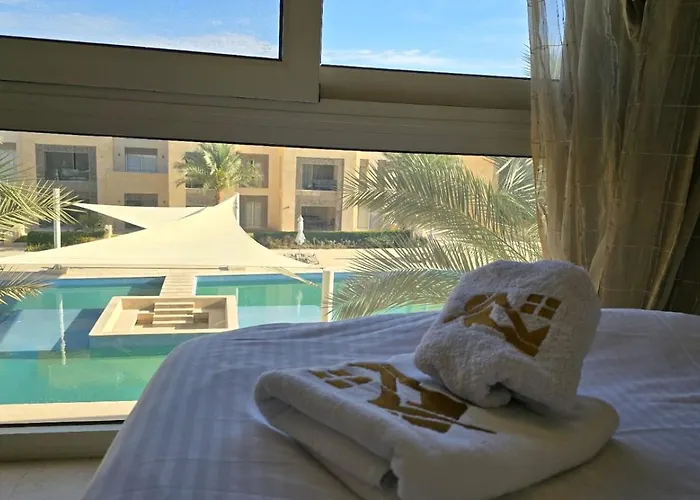 Mangroovy - 2br Marvelous Pool View Apartamento *