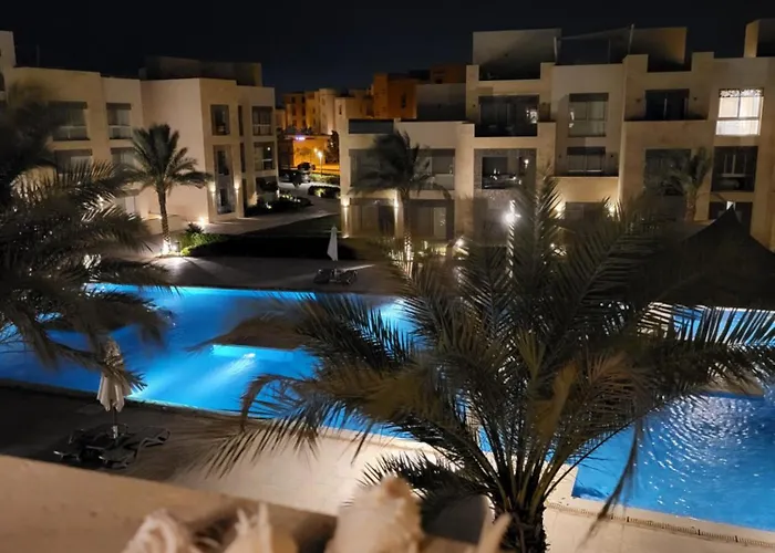 Apartamento Mangroovy - 2br Marvelous Pool View Hurghada